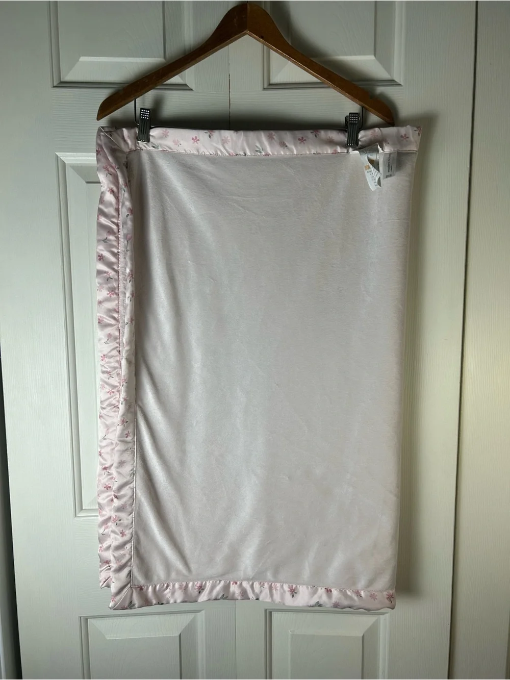 Modern Moments by Gerber Pink Floral Baby Blanket Satin Silky Edge Trim Flower